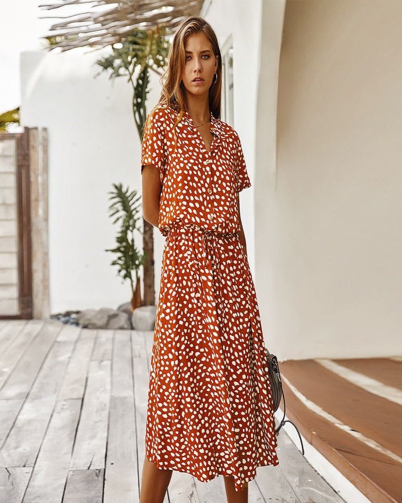Evelyn | Robe de diva à manches courtes