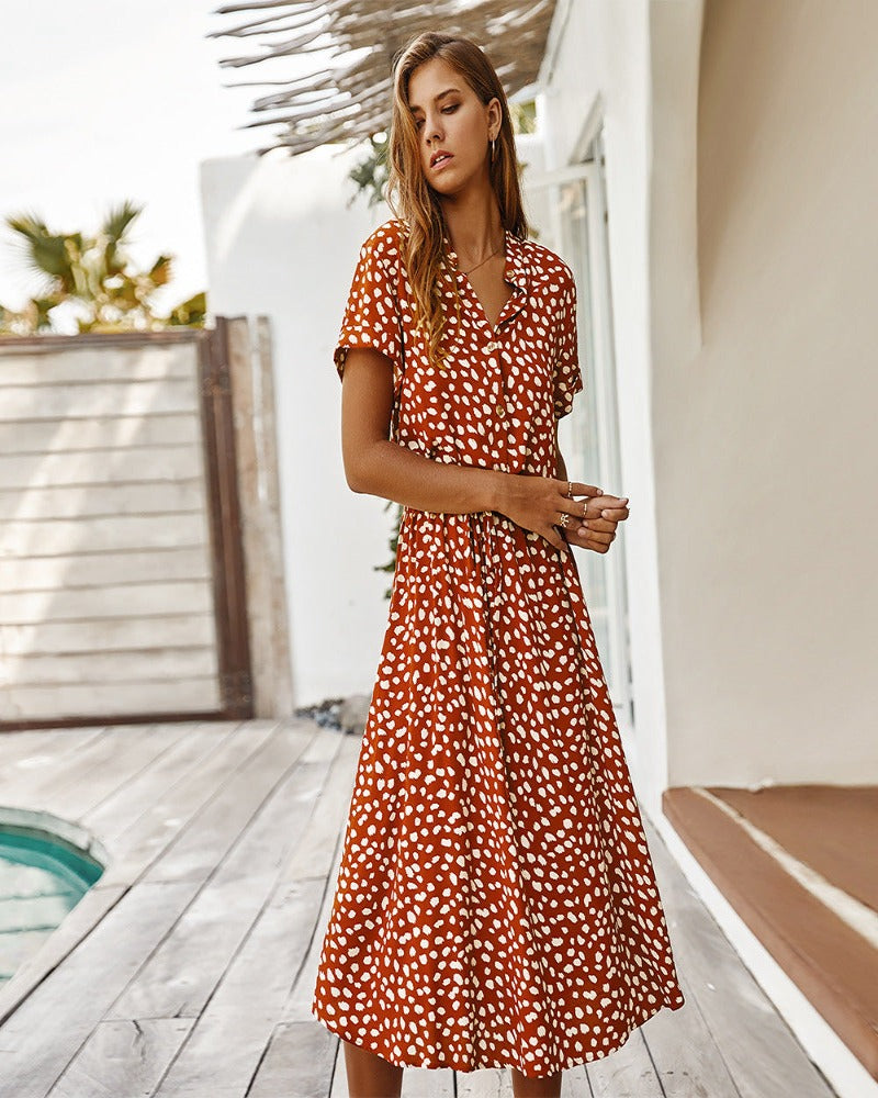 Evelyn | Robe de diva à manches courtes
