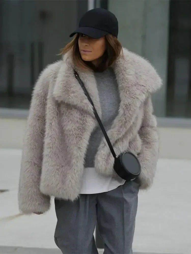 Kylee | Manteau d'hiver élégant en fourrure