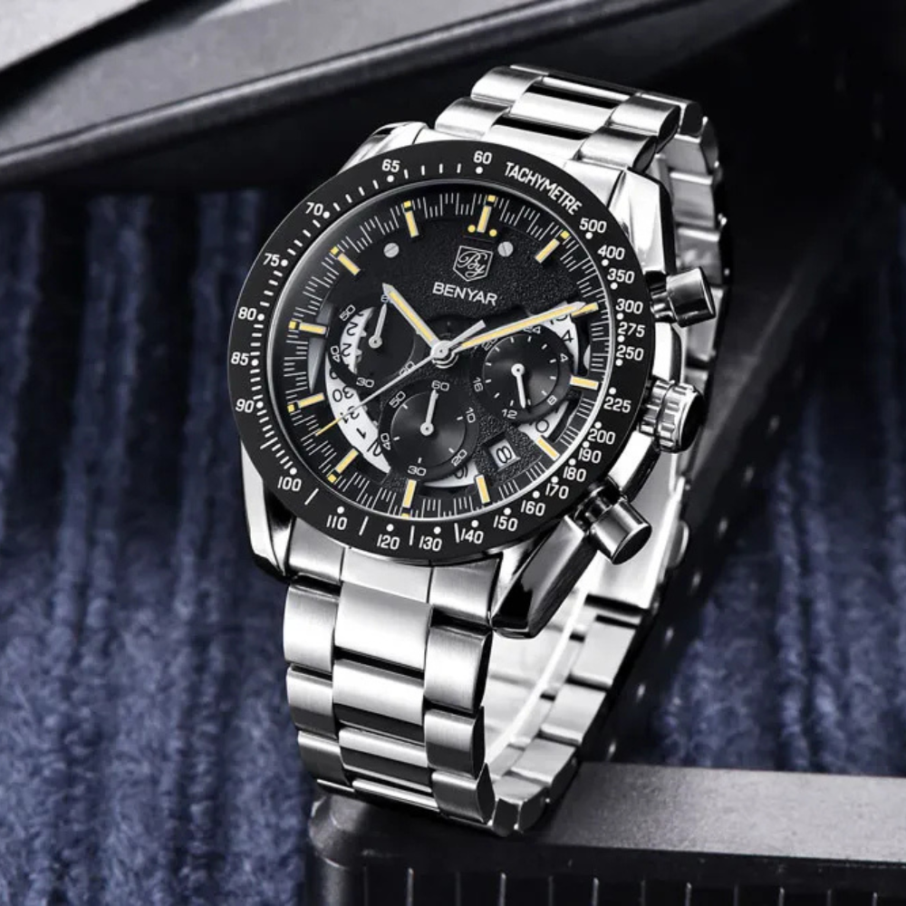 Crimson Tide | Elegant Quartz Timepiece
