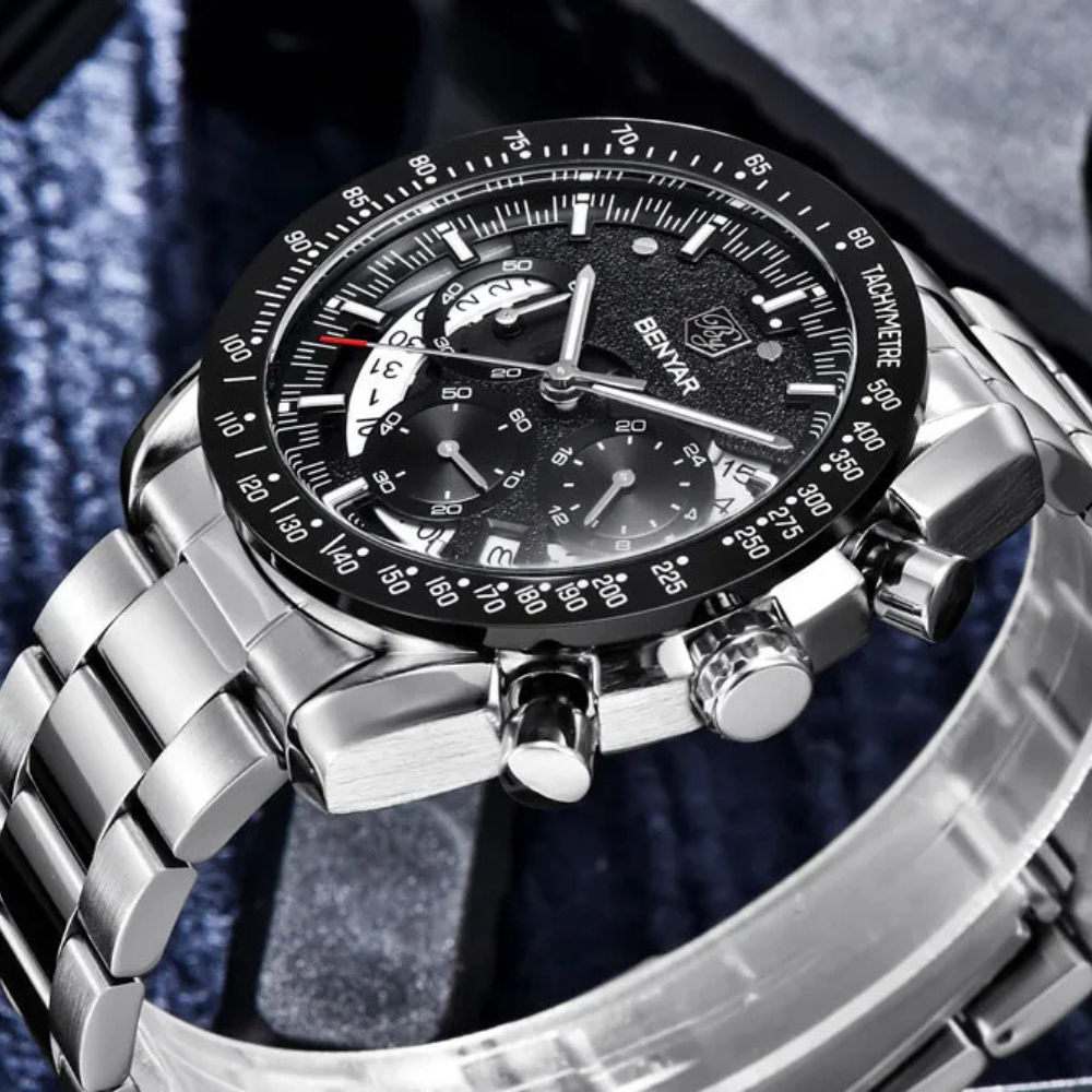 Crimson Tide | Elegant Quartz Timepiece