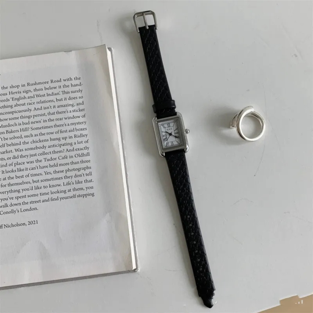 Serelise | Roman Rectangular Leather Watch